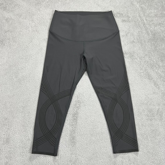 Fanka Leggings Women Small Gray Body Sculpt Lift Curve Capri Training Gym - Picture 1 of 12
